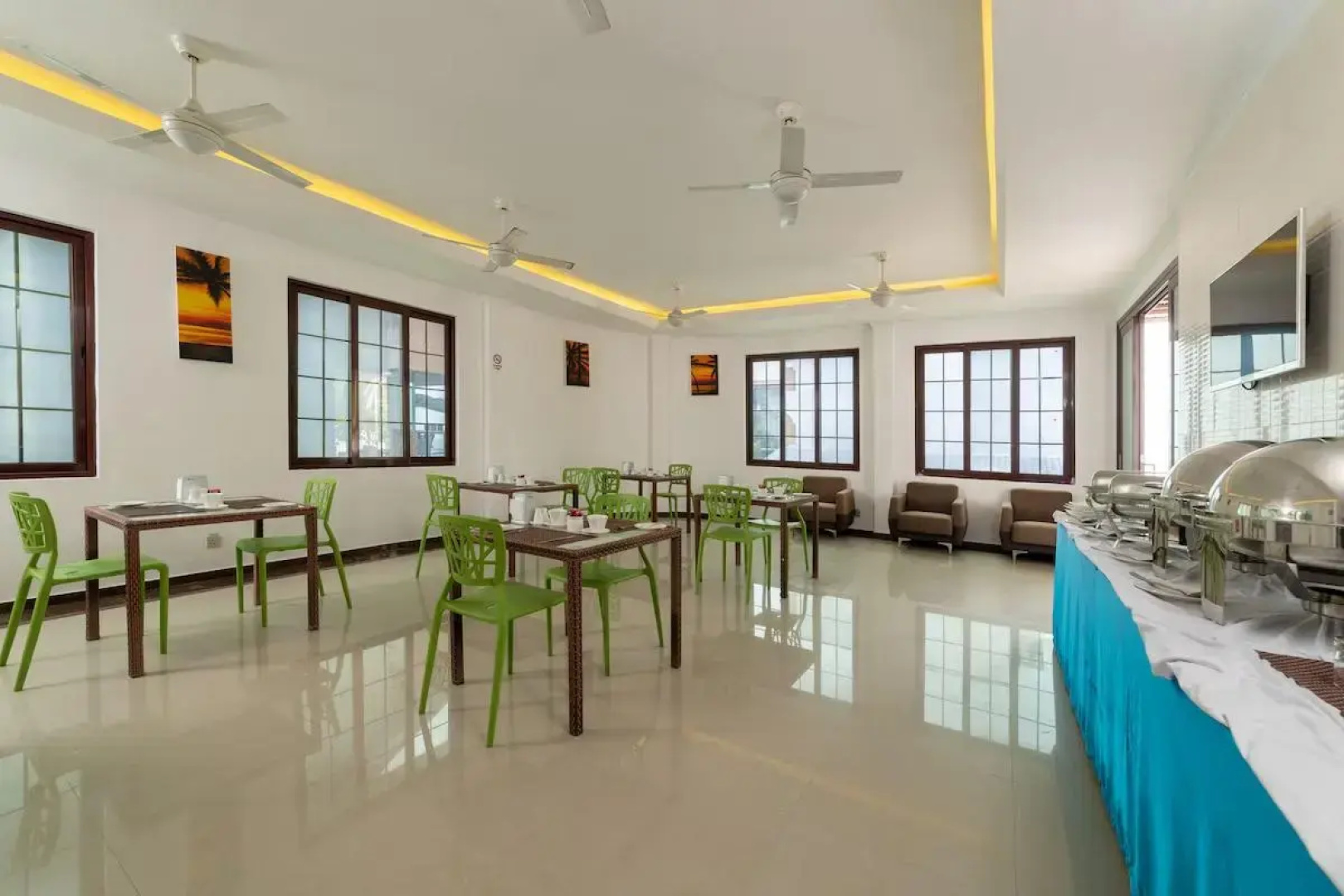 Crystal Sands Villa