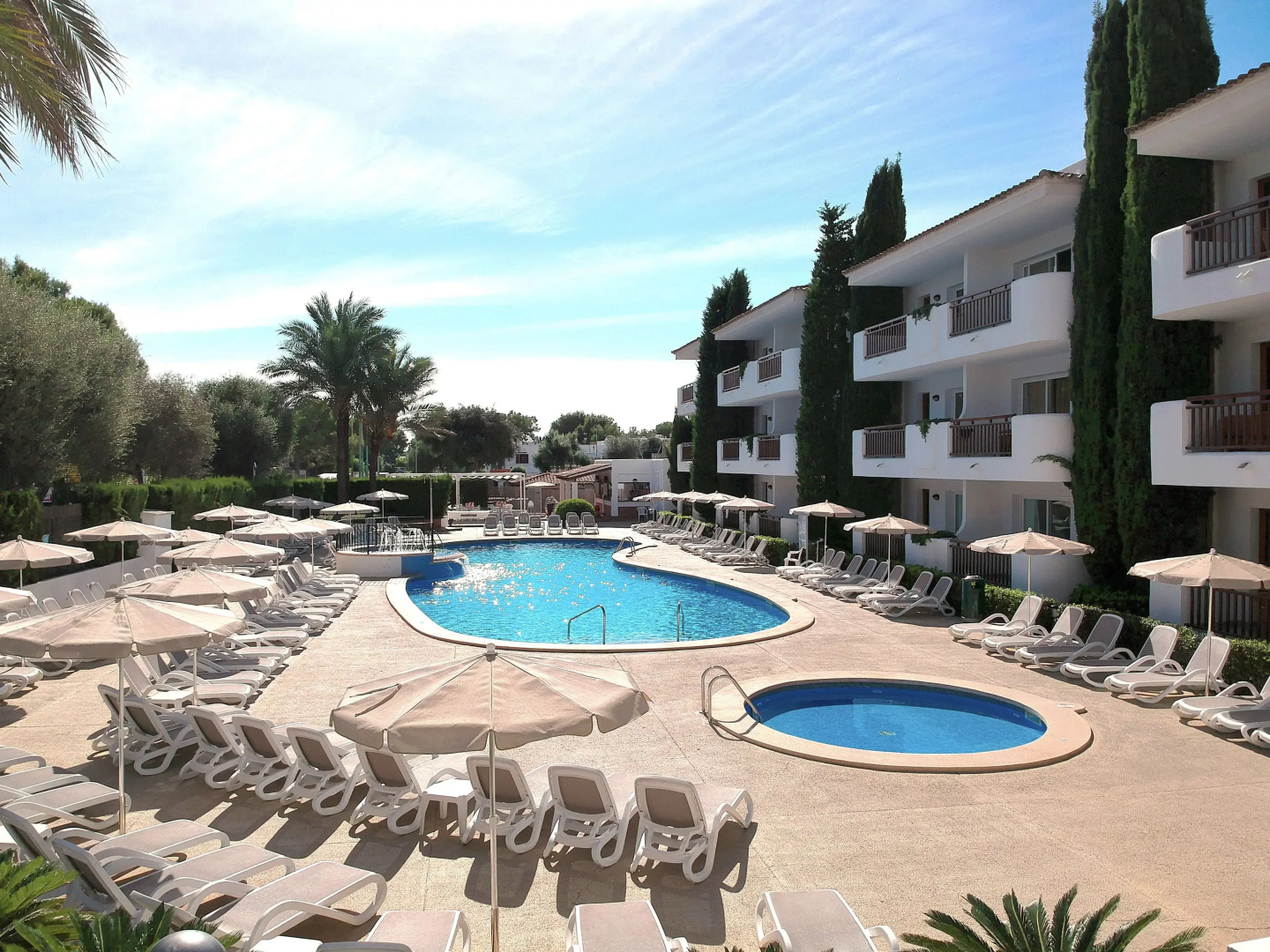 Inturotel Esmeralda Garden