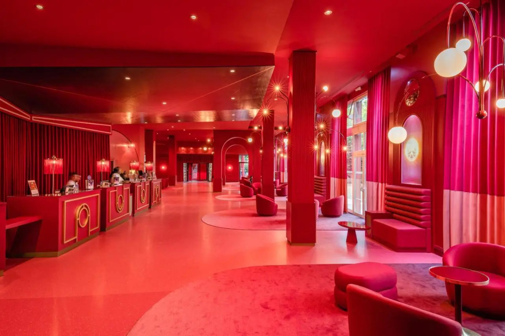 Отель Grand Magic