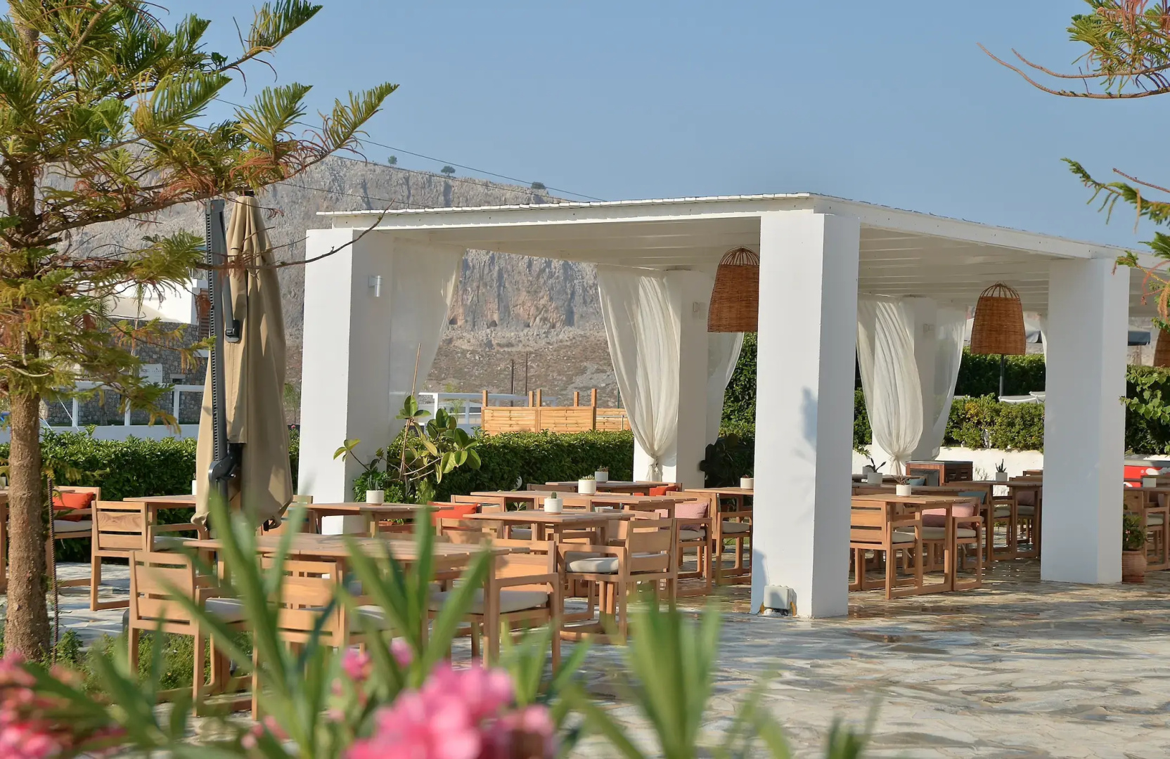 Lindos Sun