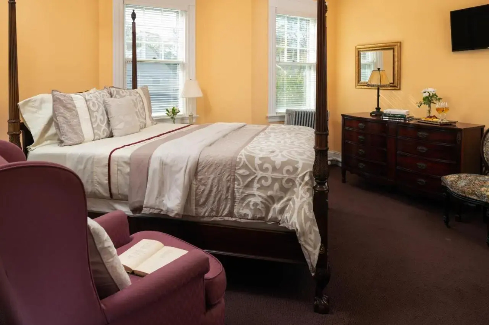 The Palmer House Inn