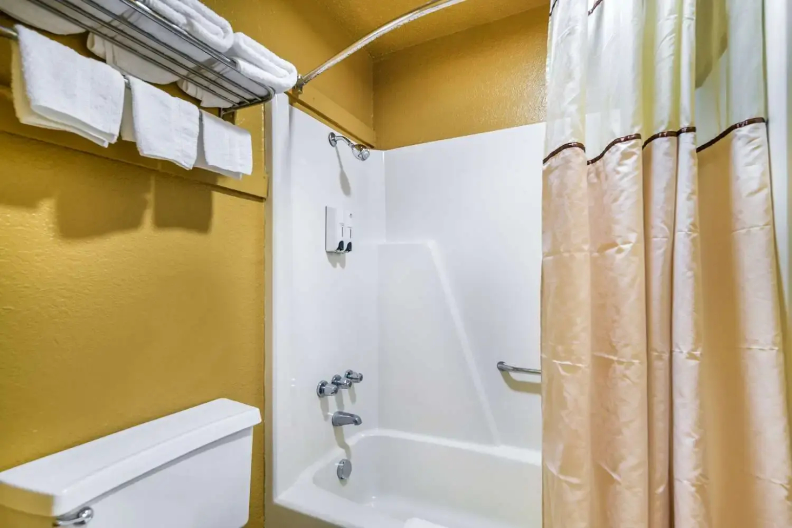 Americas Best Value Inn Bonham