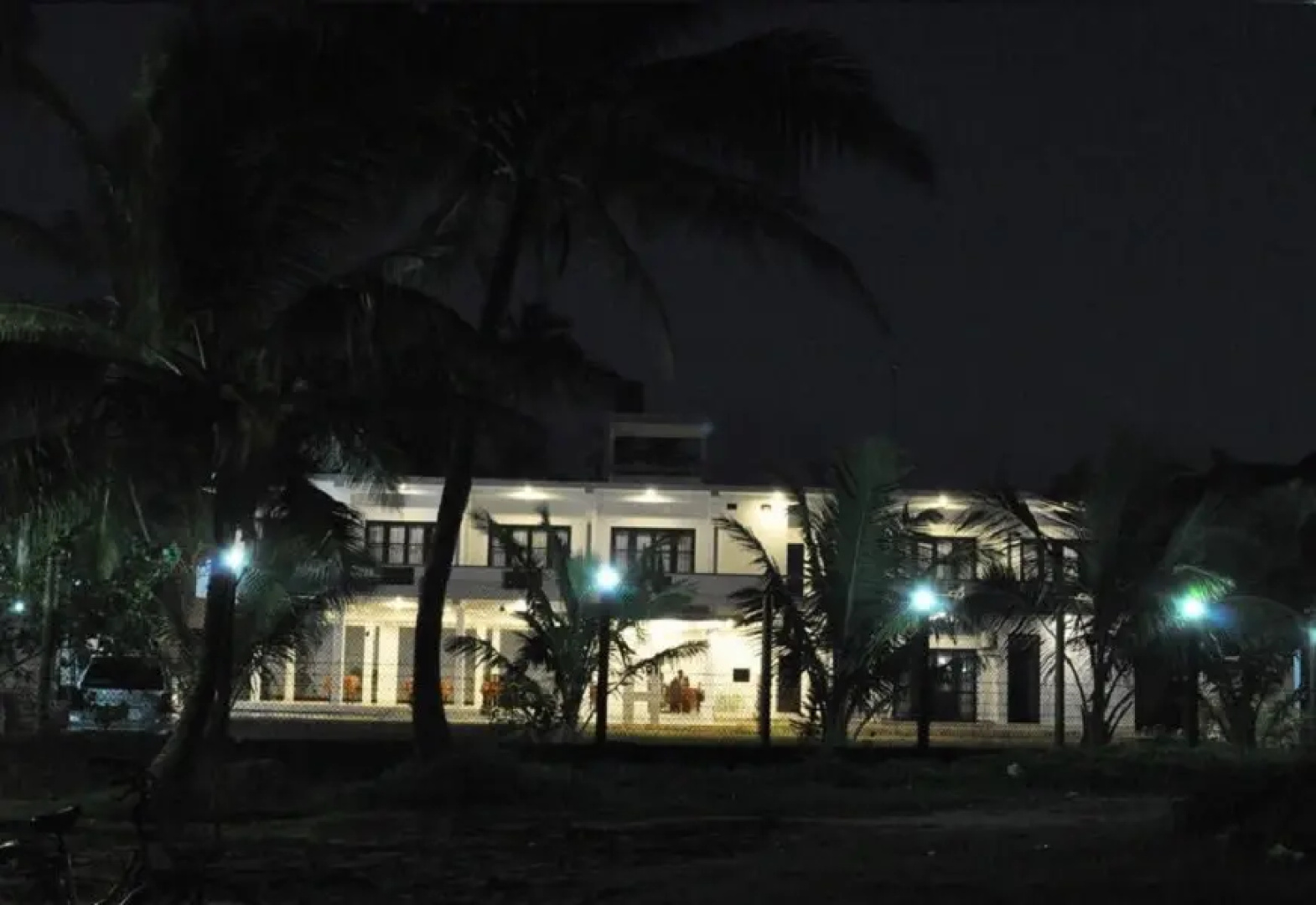 Estuary Beach Hotel