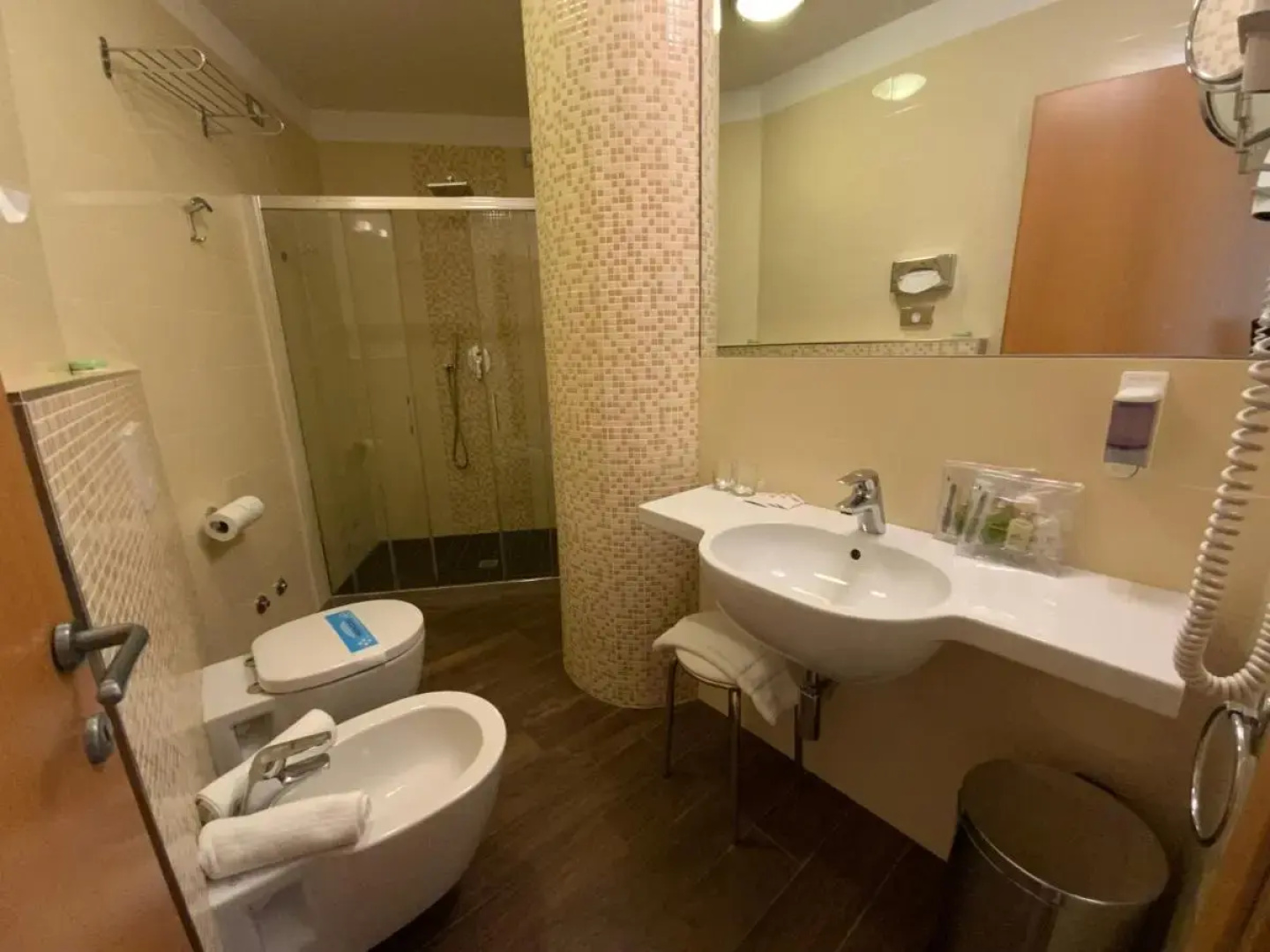 International Beach Hotel