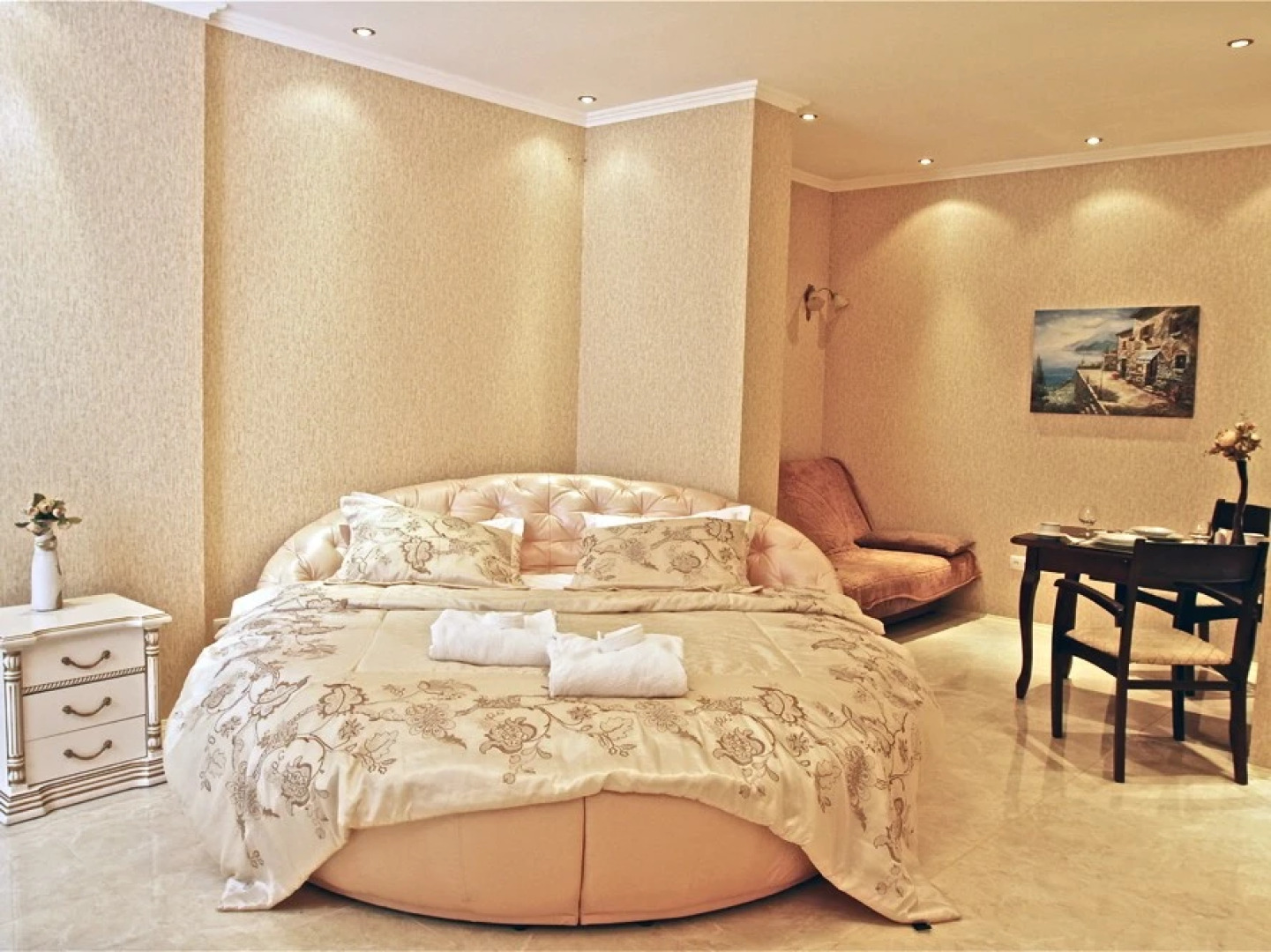 Apartments Chudo Ostrov