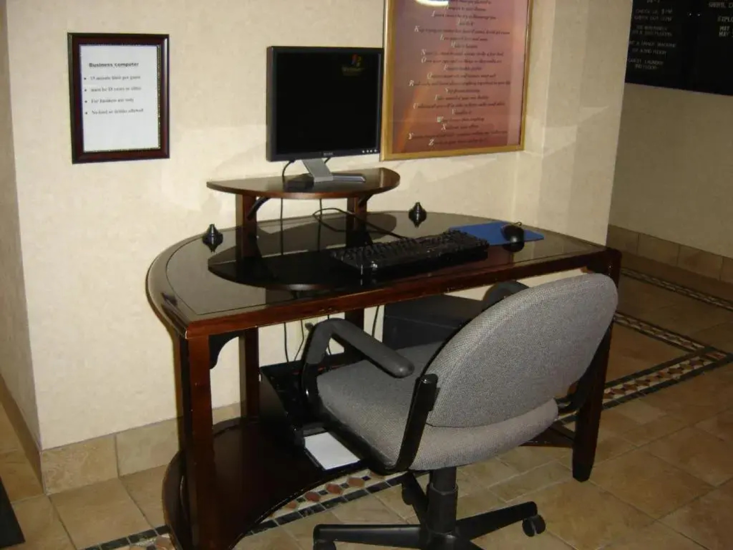New Victorian Inn & Suites in Sioux City, IA