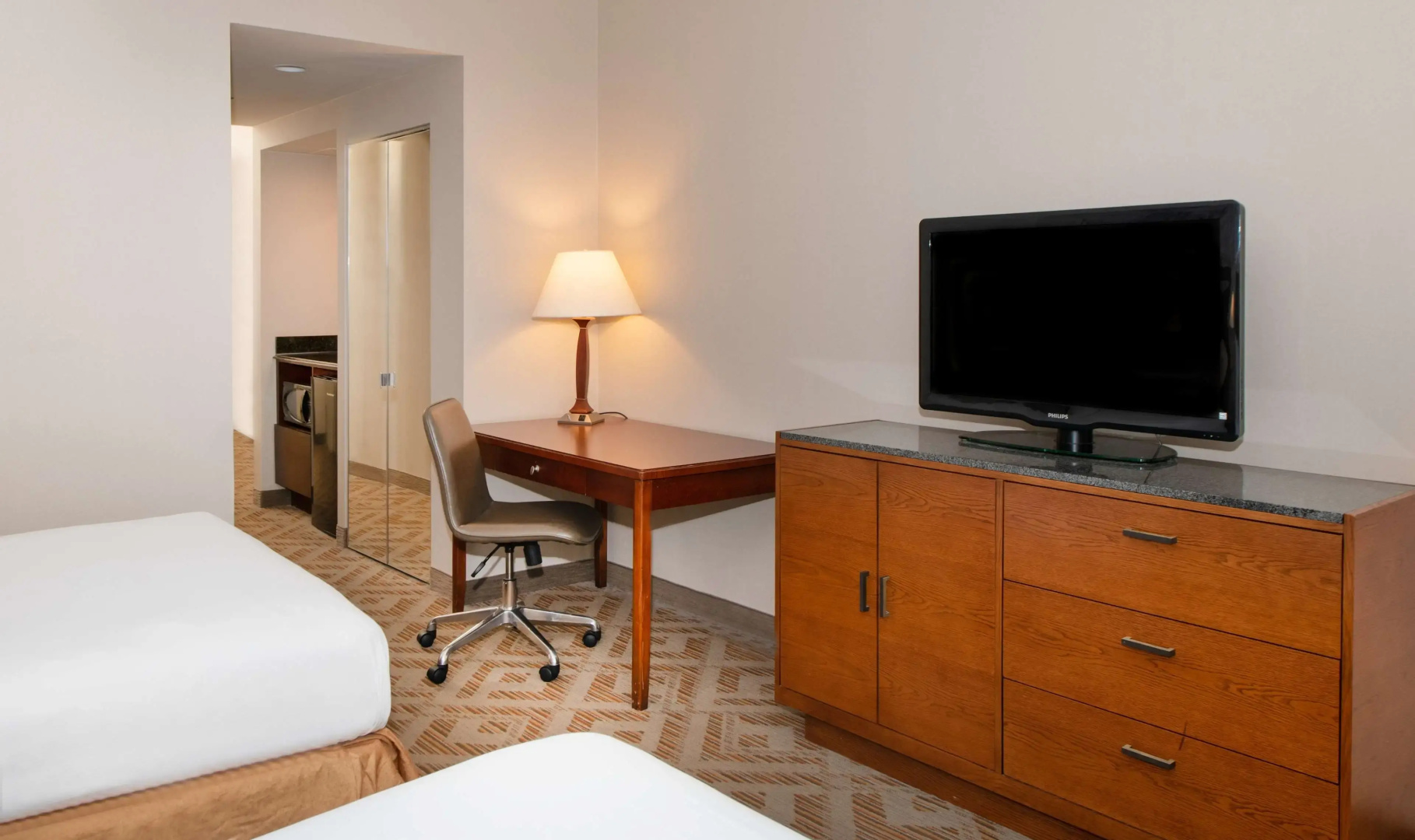 DoubleTree Suites by Hilton Hotel Philadelphia West