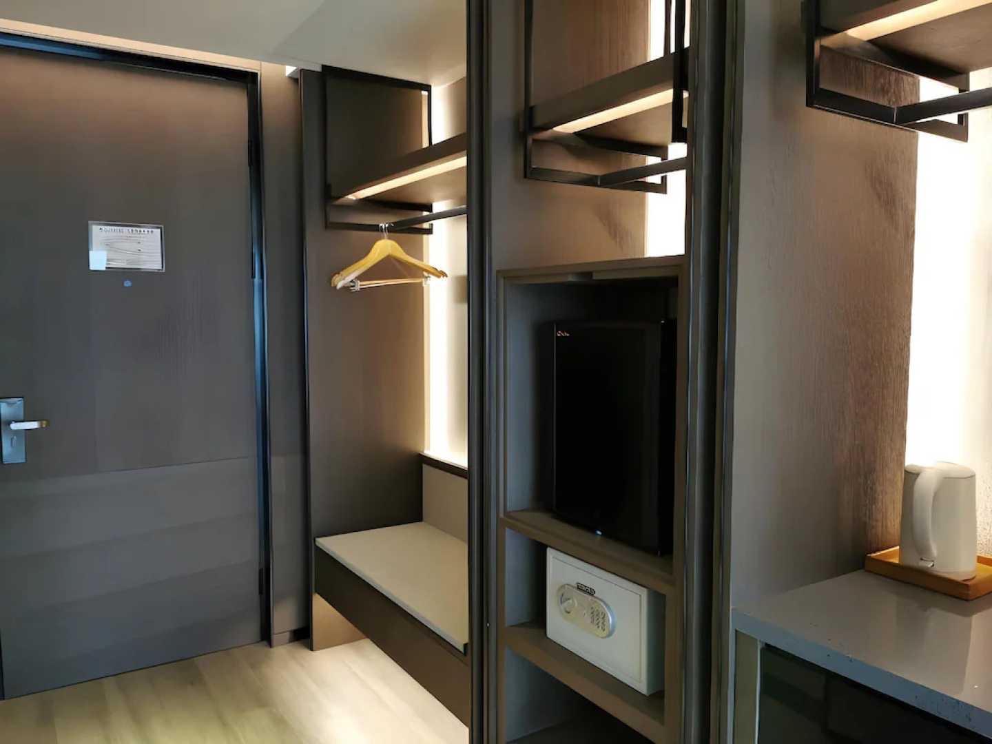 Da Zhong Pudong Airport Hotel Shanghai