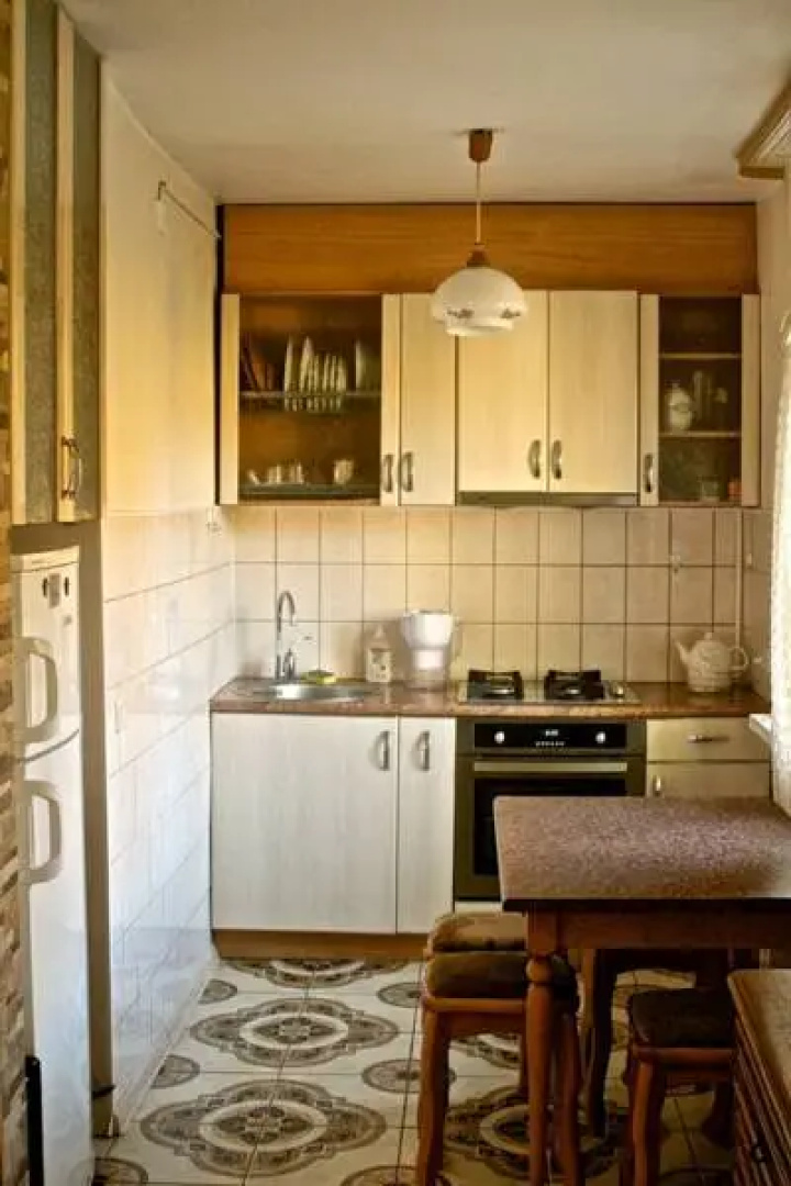 Gloria Apartment