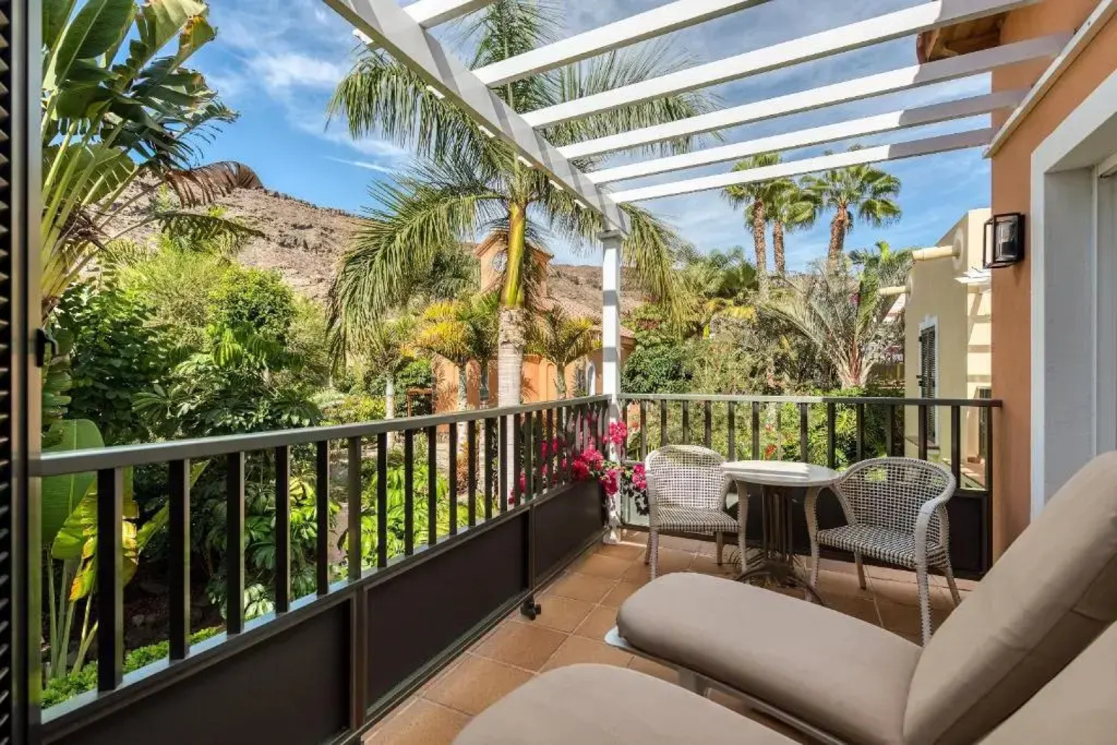 Отель Cordial Mogán Playa