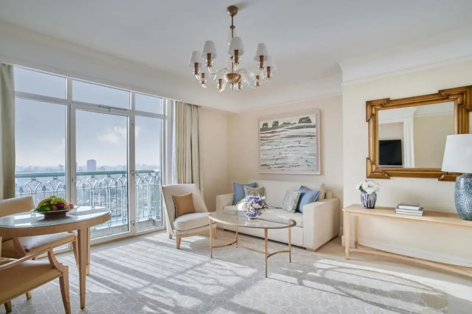 Four Seasons Hotel Cairo at Nile Plaza