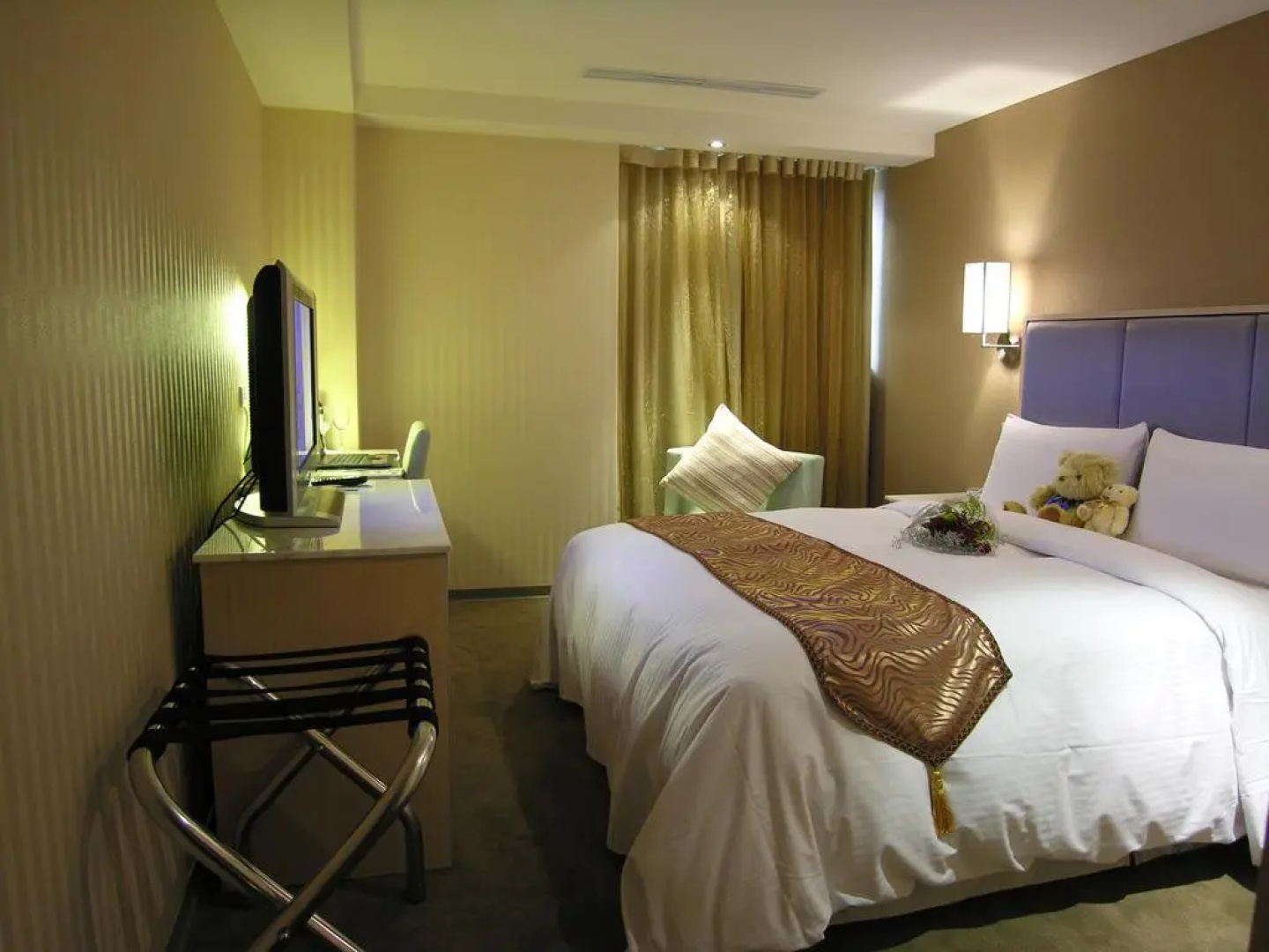 Sunrise Business Hotel – Taipei Main Station