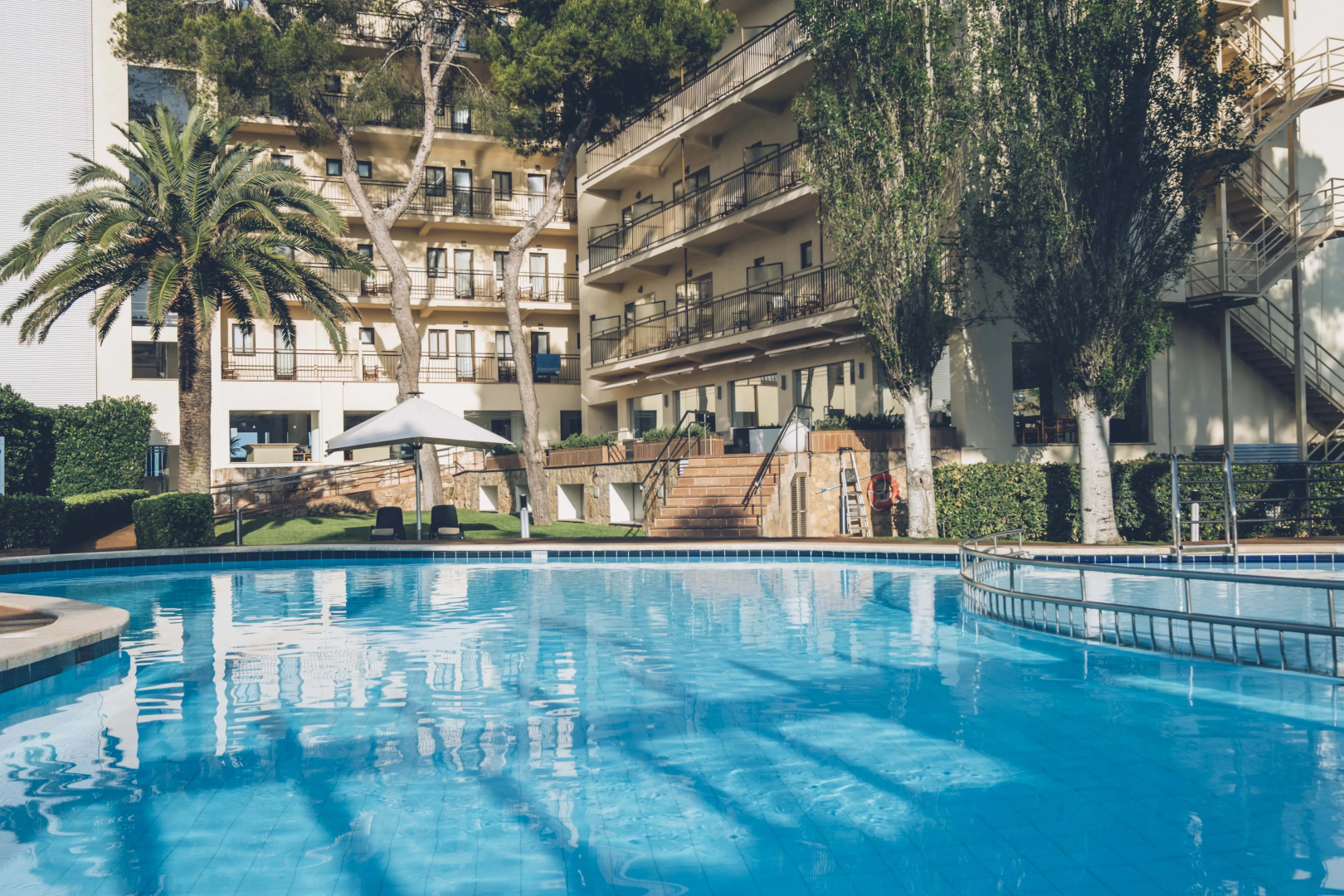 AYA Seahotel – Adults Only