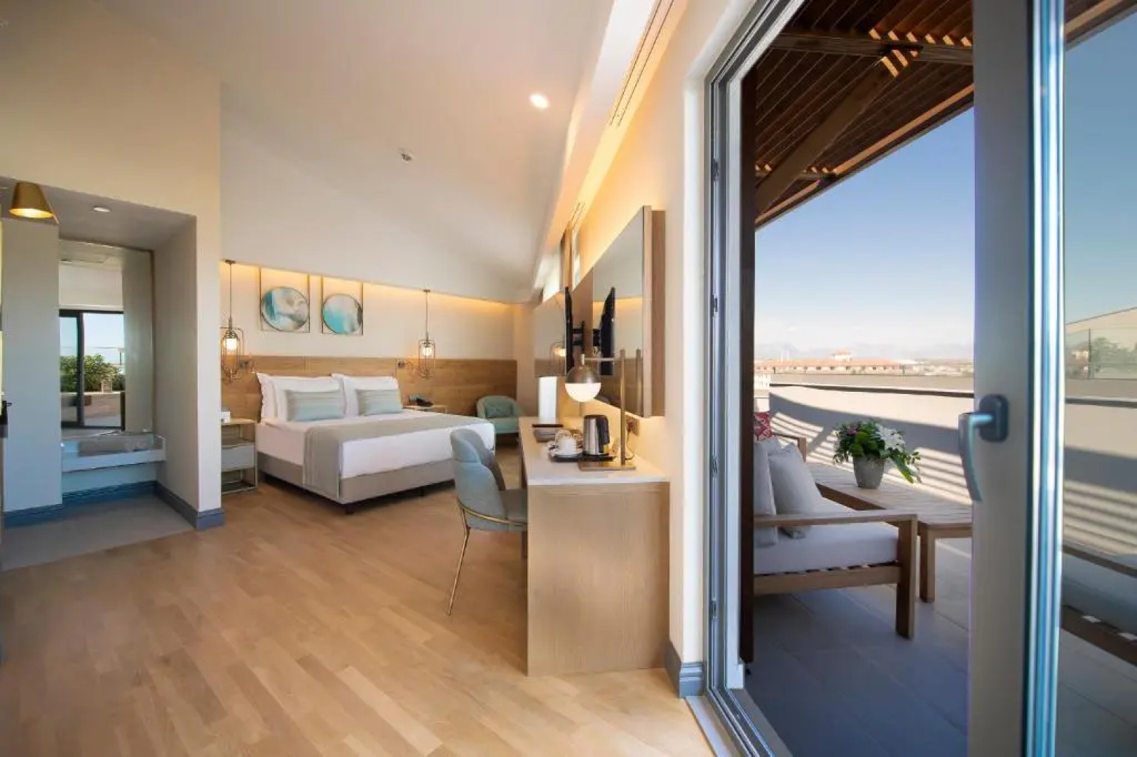 Miramare Beach Hotel
