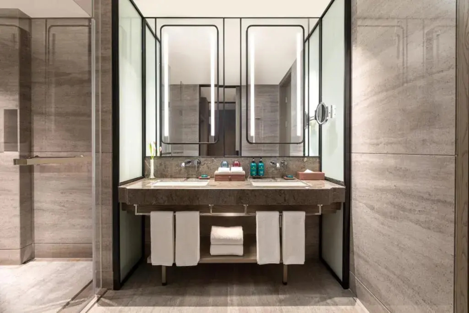 Отель Crowne Plaza Quzhou by IHG