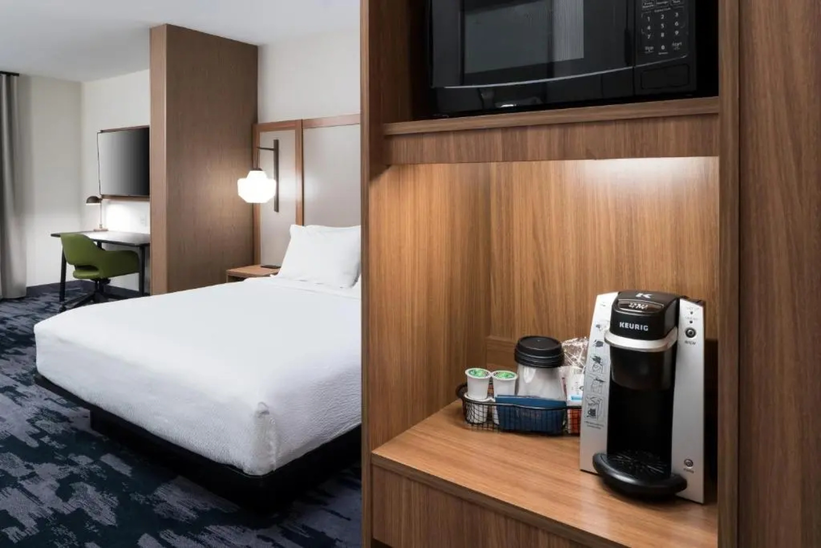Отель Fairfield by Marriott Inn & Suites Savannah I-95 North