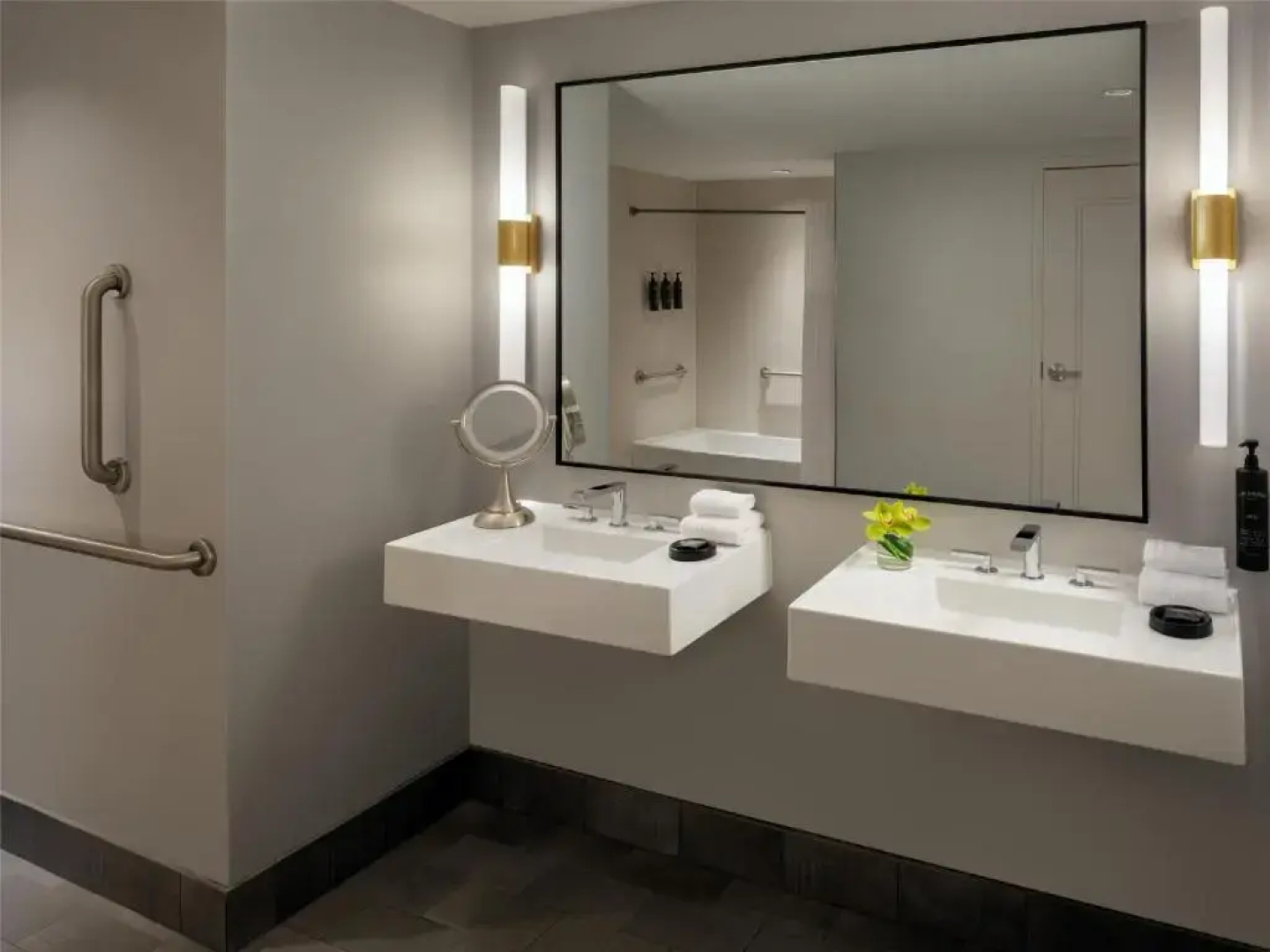 The Starling Atlanta Midtown, Curio Collection by Hilton 