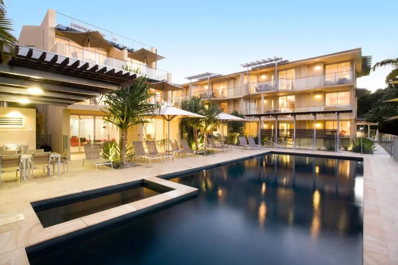 Maison Noosa Beachfront Resort