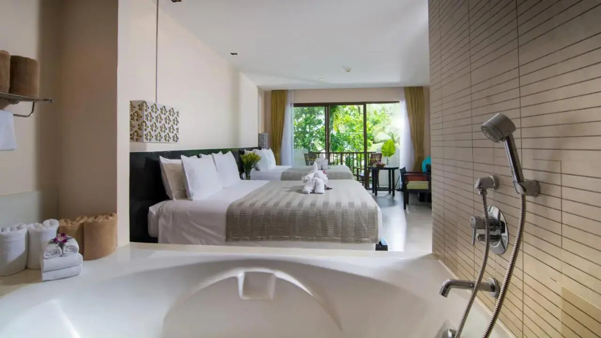 Отель Apsara Beachfront Resort and Villa 