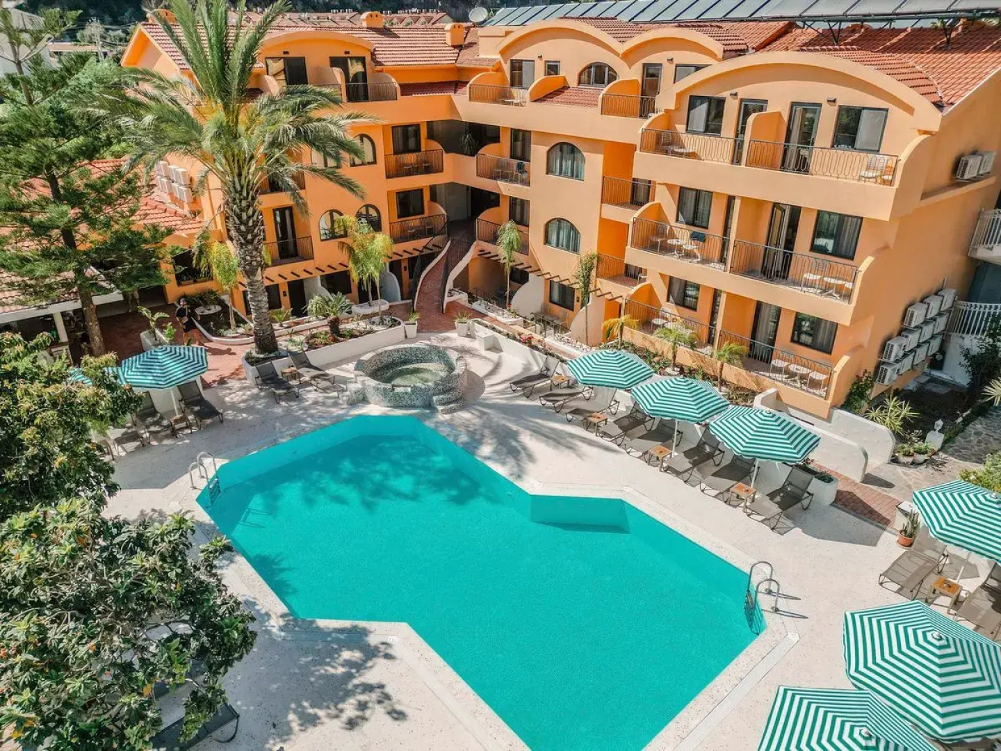 Ünsal Hotel
