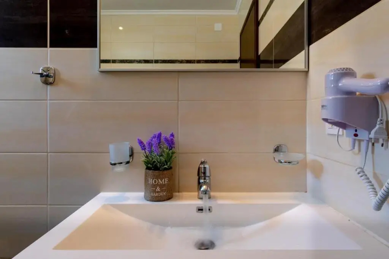 Akis Villa Studios & Apartments with Pool