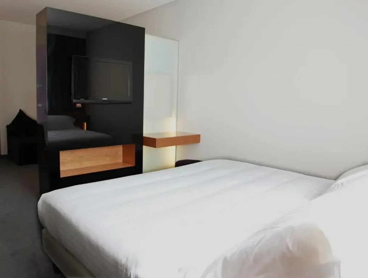 Cosmopolitan Hotel