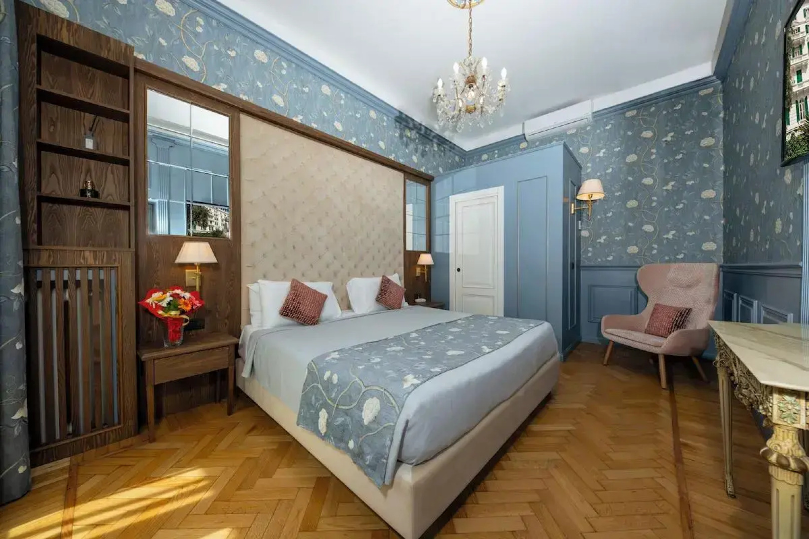 Отель Grand Hotel & Des Anglais