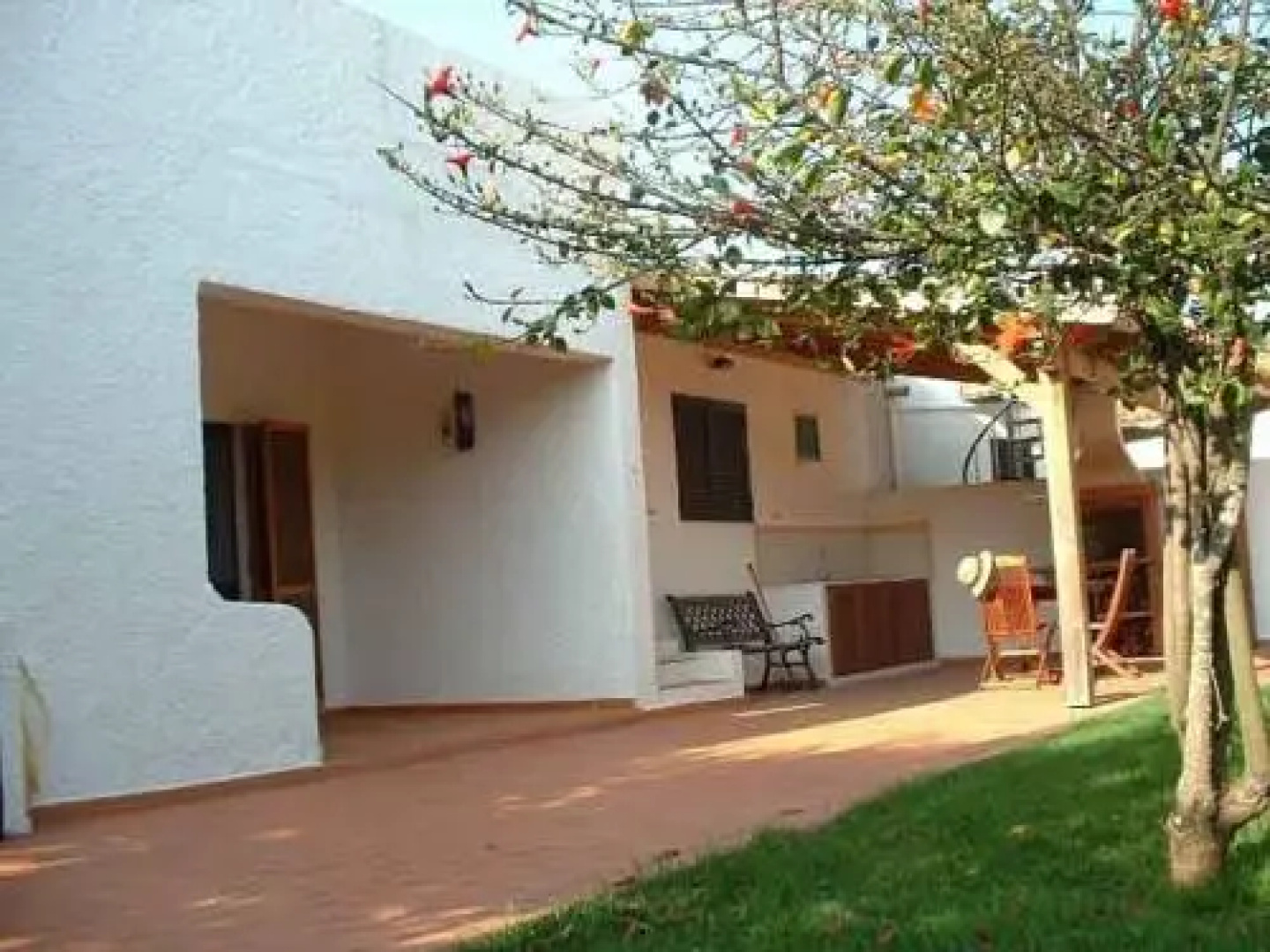 Ibisco House