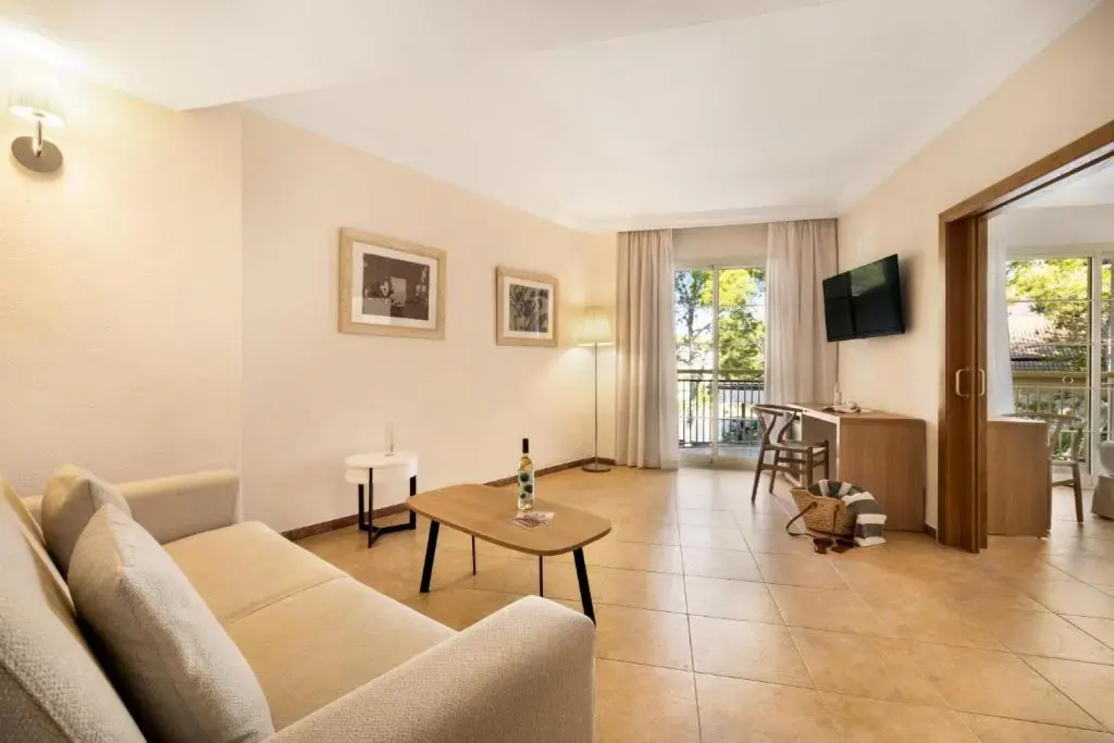Viva Suites & Spa 16+