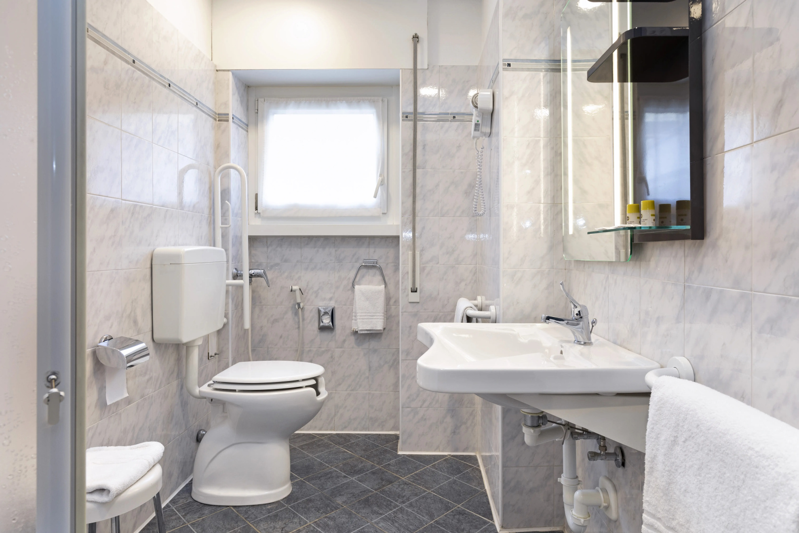 B&B Hotel Como City Center