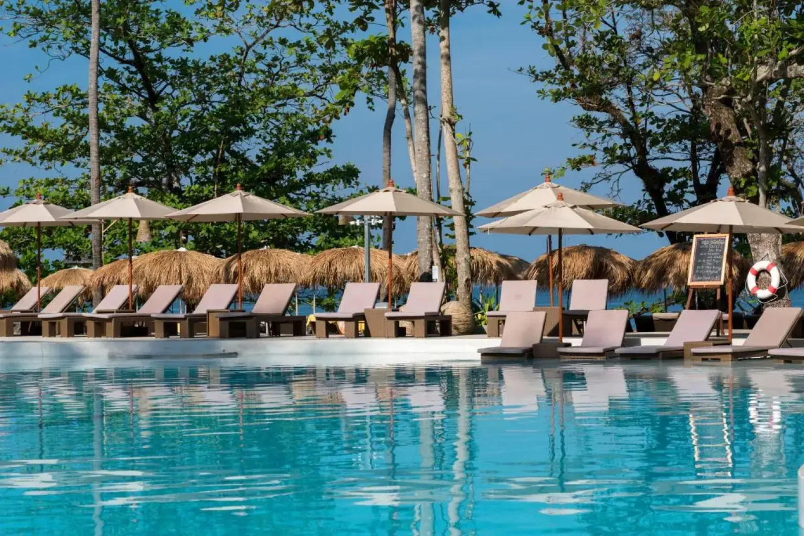 Eden Beach Khao Lak Resort & Spa