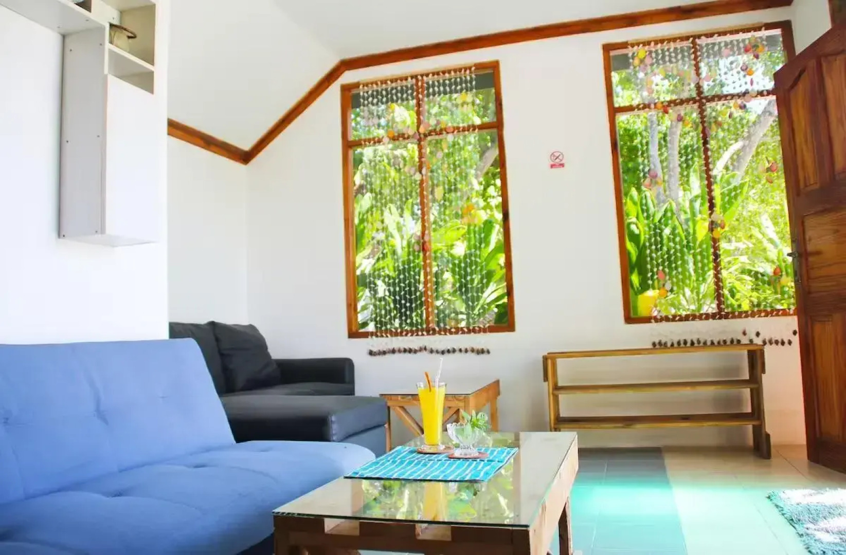 Ithaa Beach Maldives 