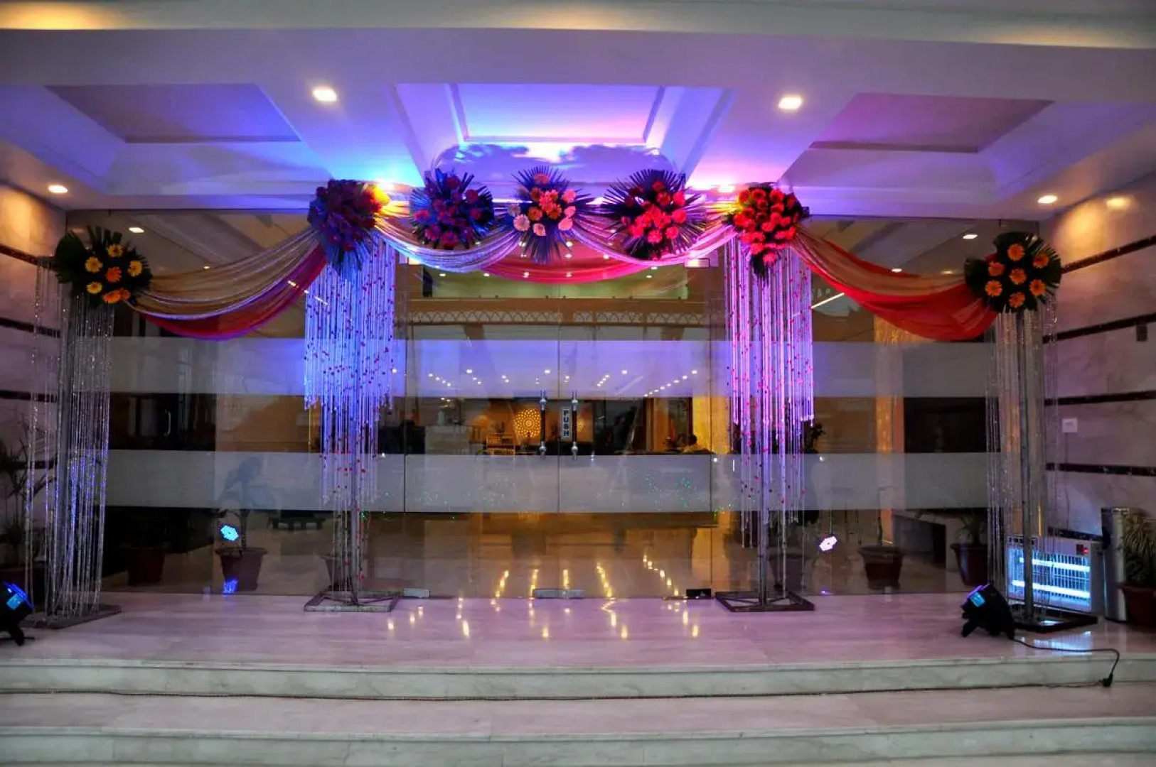 Hotel JSR Continental