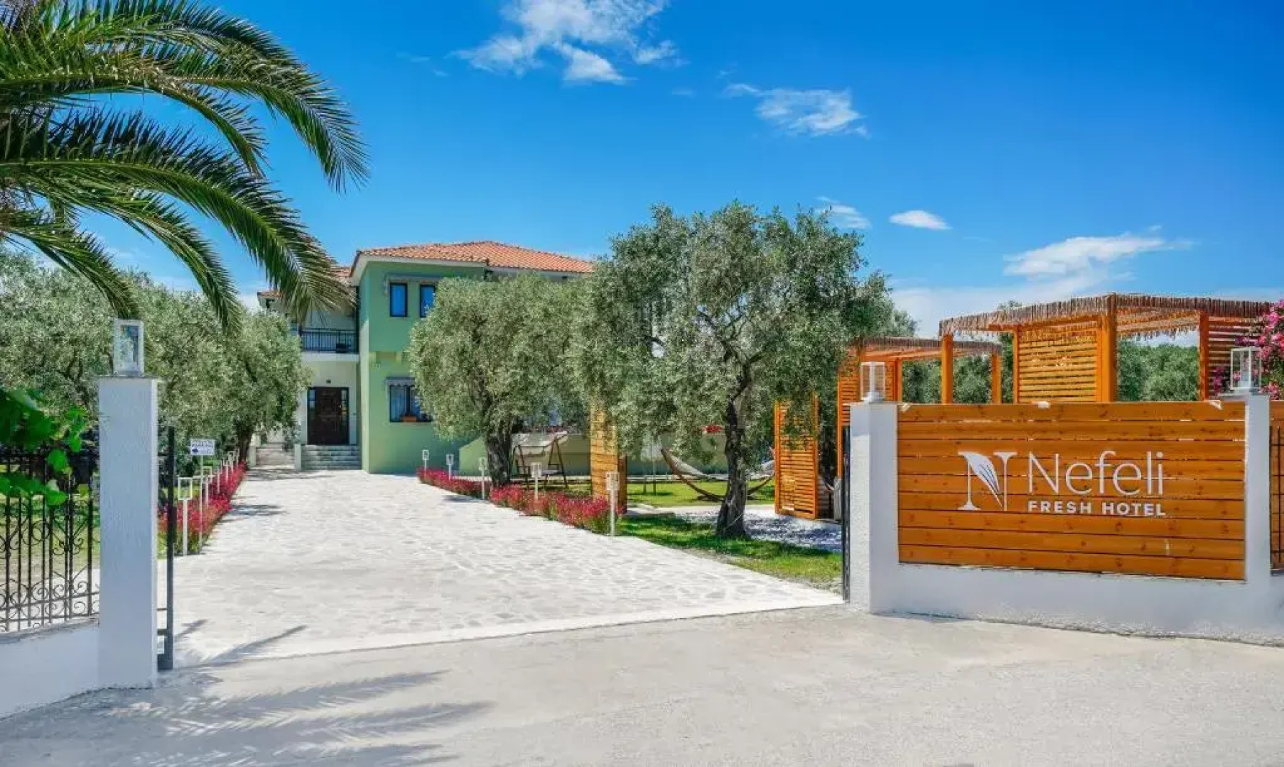 Hotel Nefeli