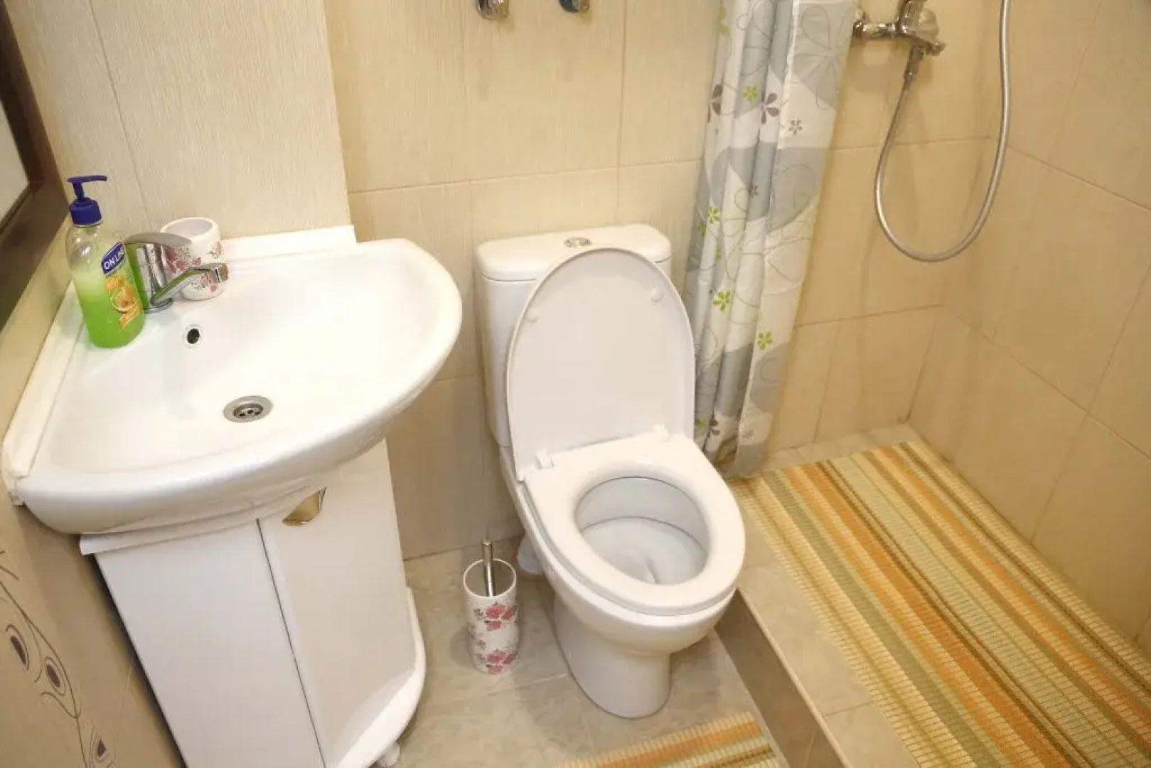 Na Leningradskoj U Verhnego Ozera Apartment
