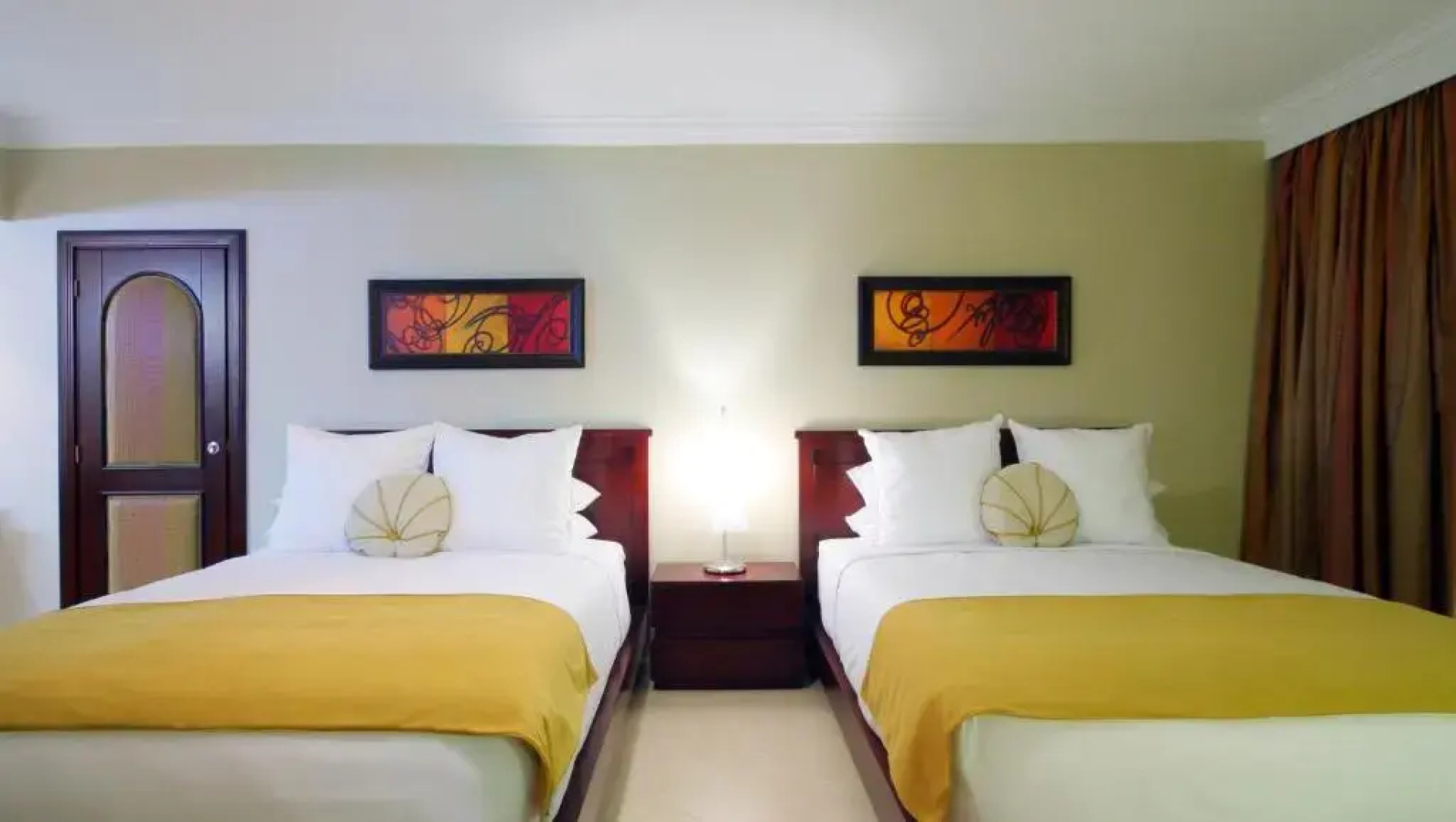Presidential Suites by Lifestyles