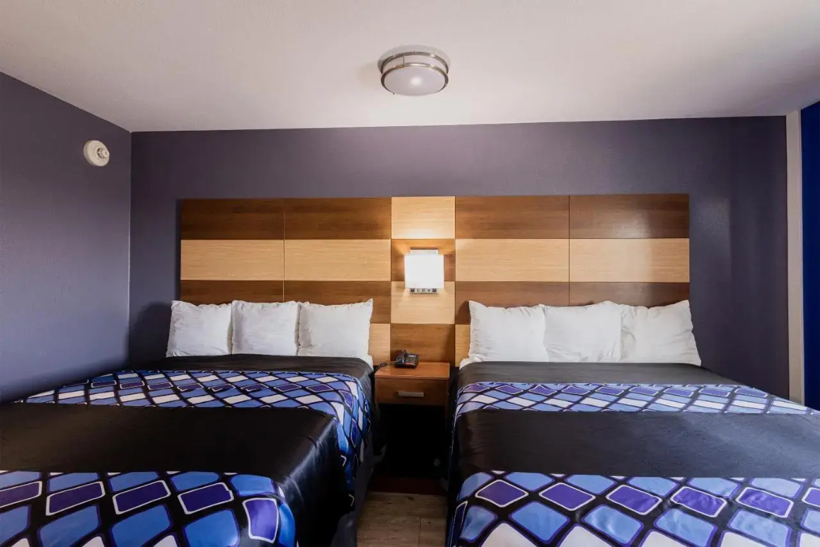 Coratel Inn and Suites By Jasper Saint Paul Minneapolis Inver Grove Heights.
