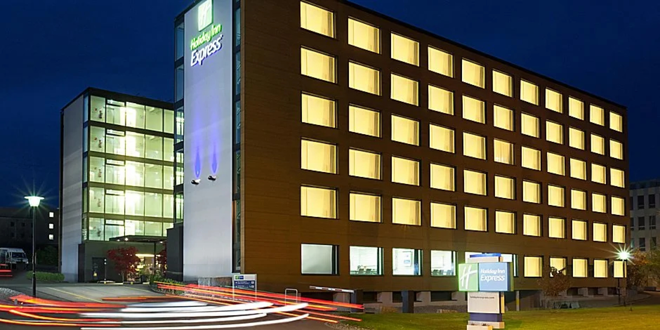Holiday Inn Express Zurich Airport by IHG