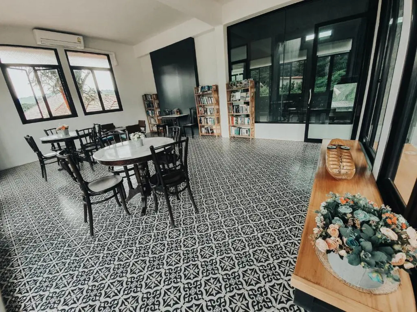 Отель Tropicana Lanta Resort