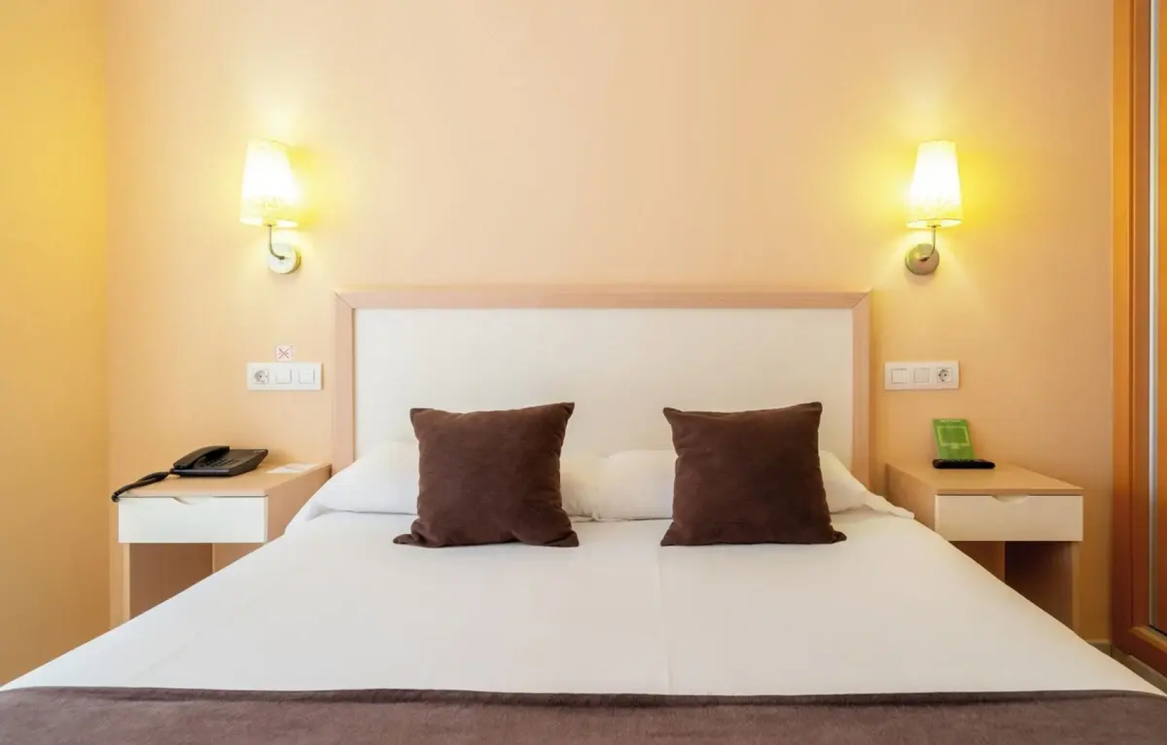 Hotel La City Mercado