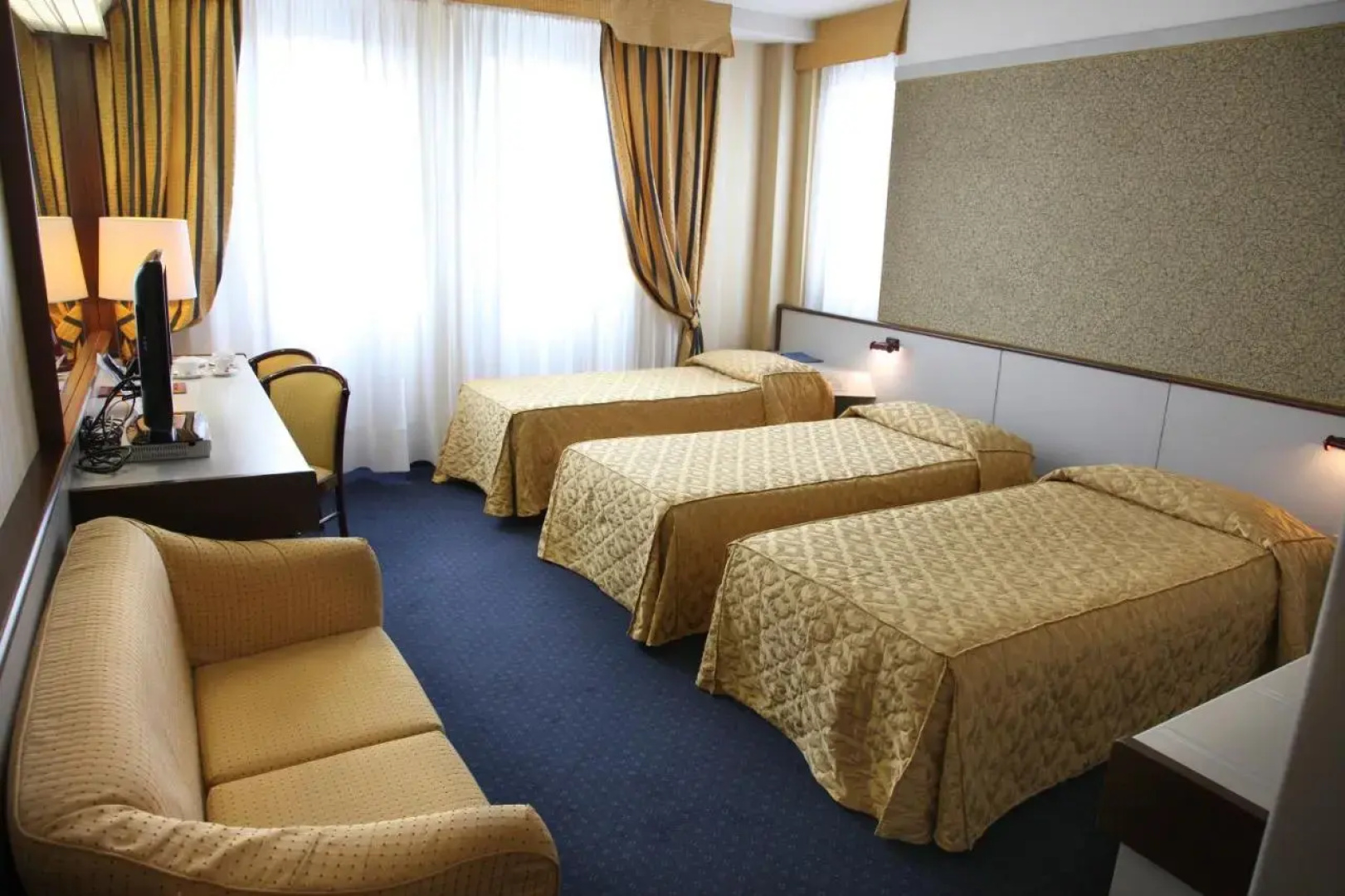 Hotel Maxim