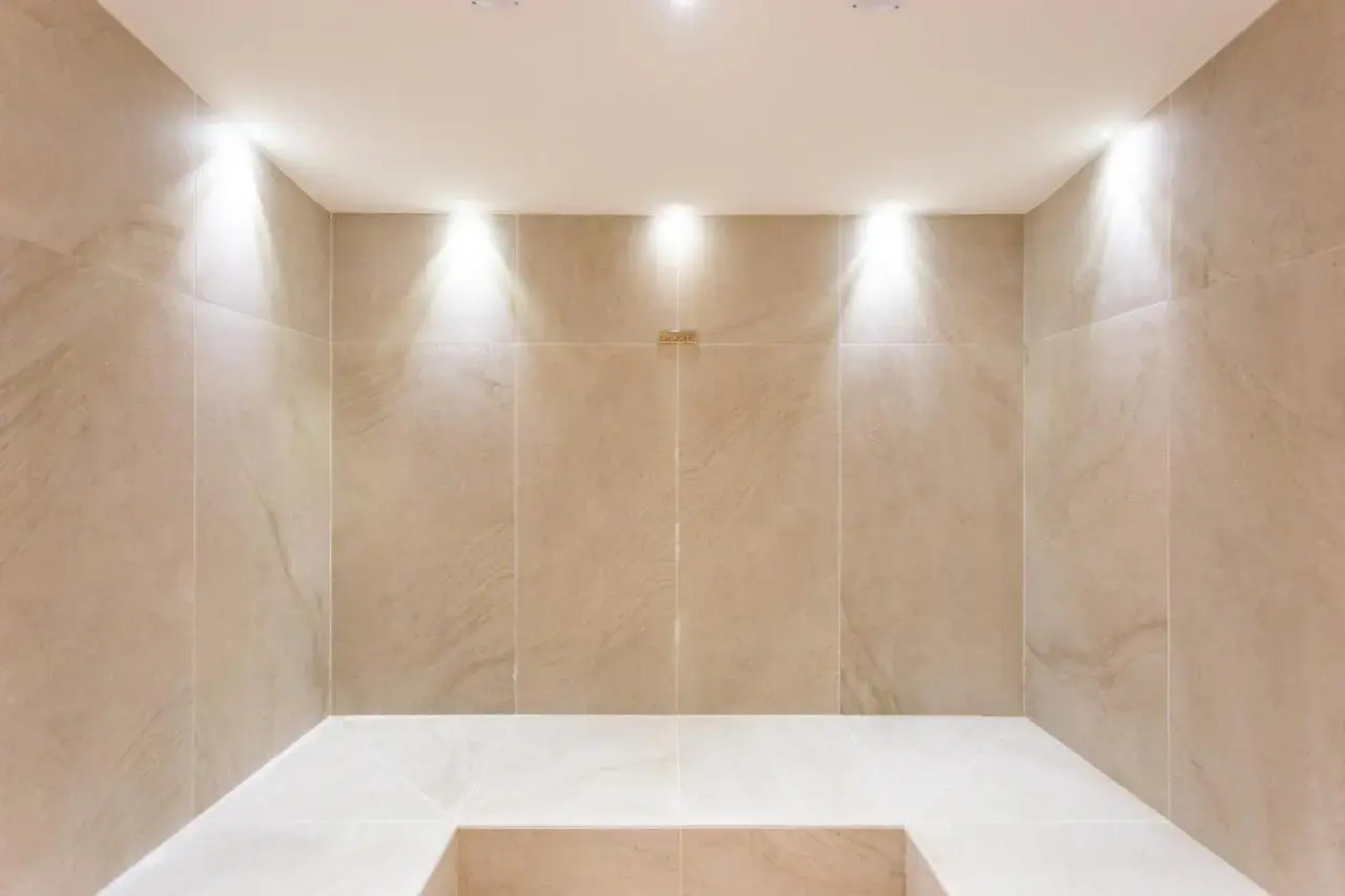 Hotel Hostellerie Du Cheval Blanc