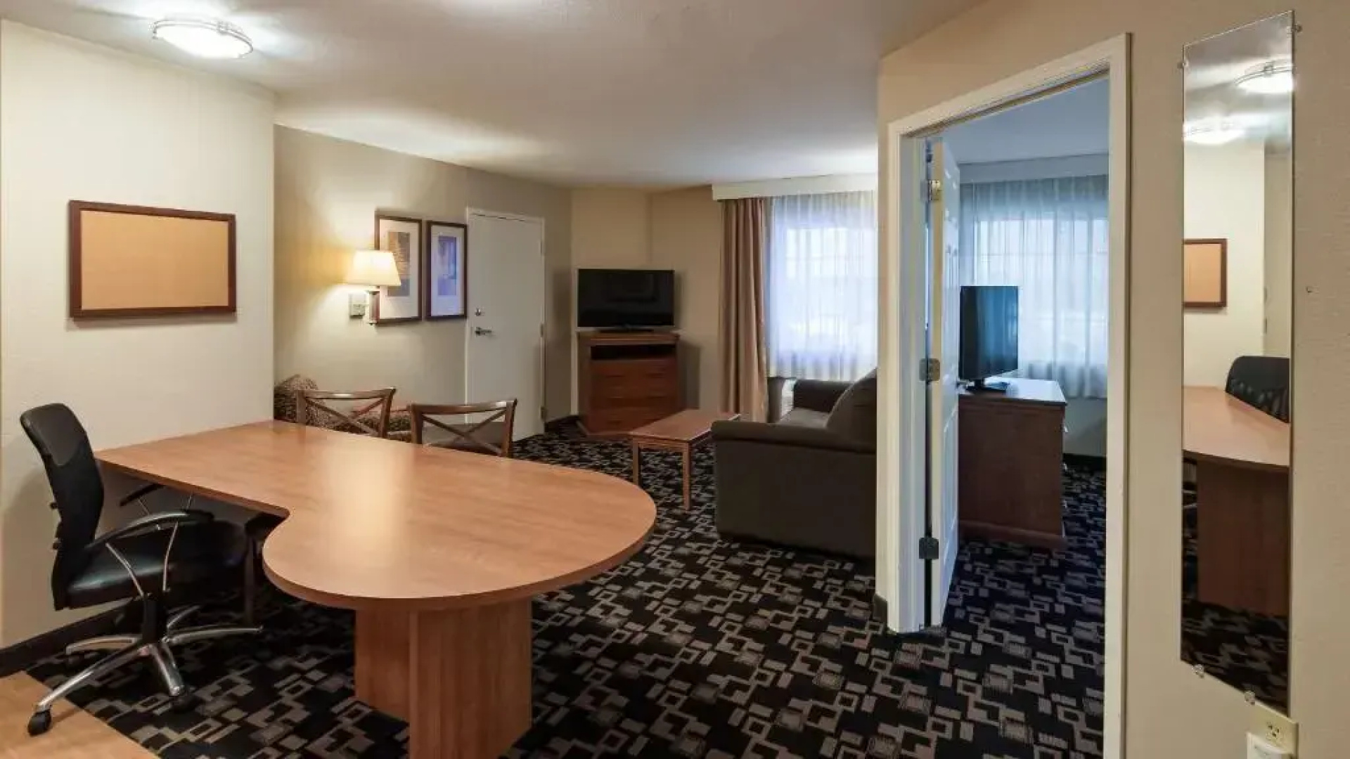 Best Western Plus Wausau/Rothschild Hotel