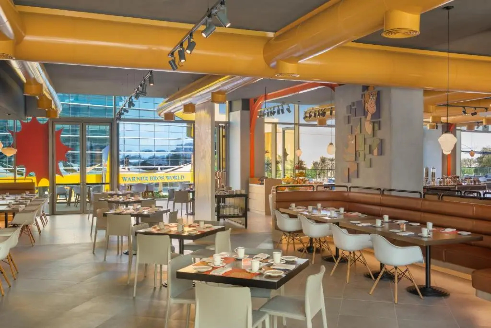 Отель The WB Abu Dhabi, Curio Collection by Hilton