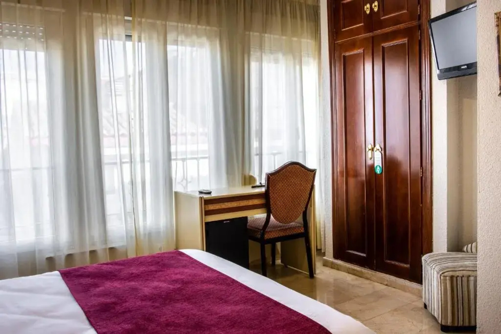 Hotel Reina Cristina