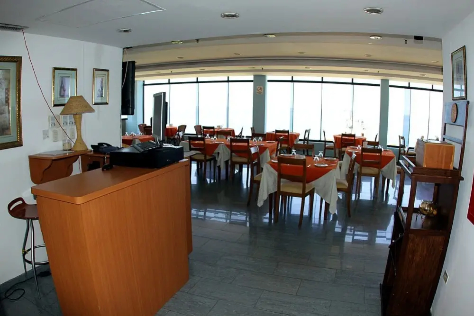 Hotel Miramar Suites
