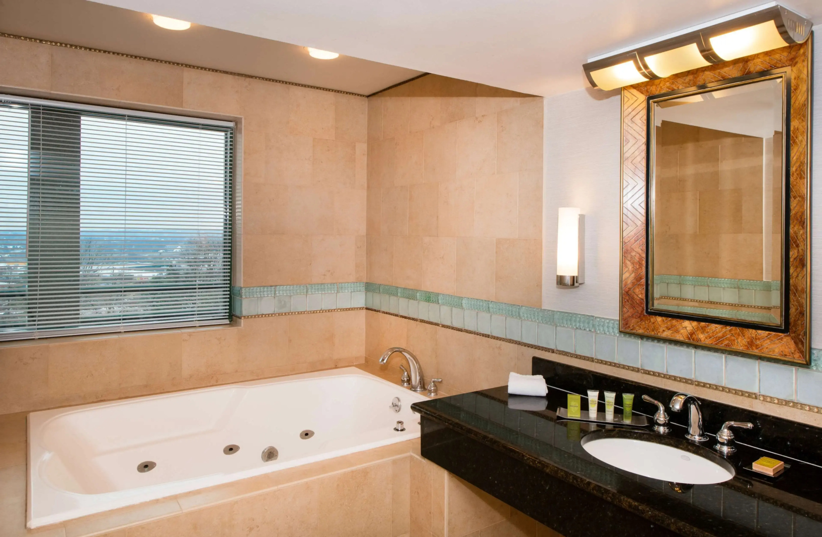 DoubleTree Suites by Hilton Hotel Philadelphia West