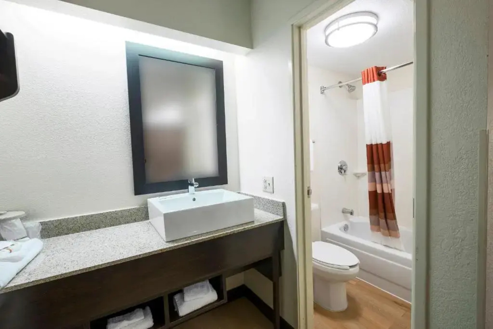 Red Roof Inn PLUS+ Mt Pleasant - Patriots Point