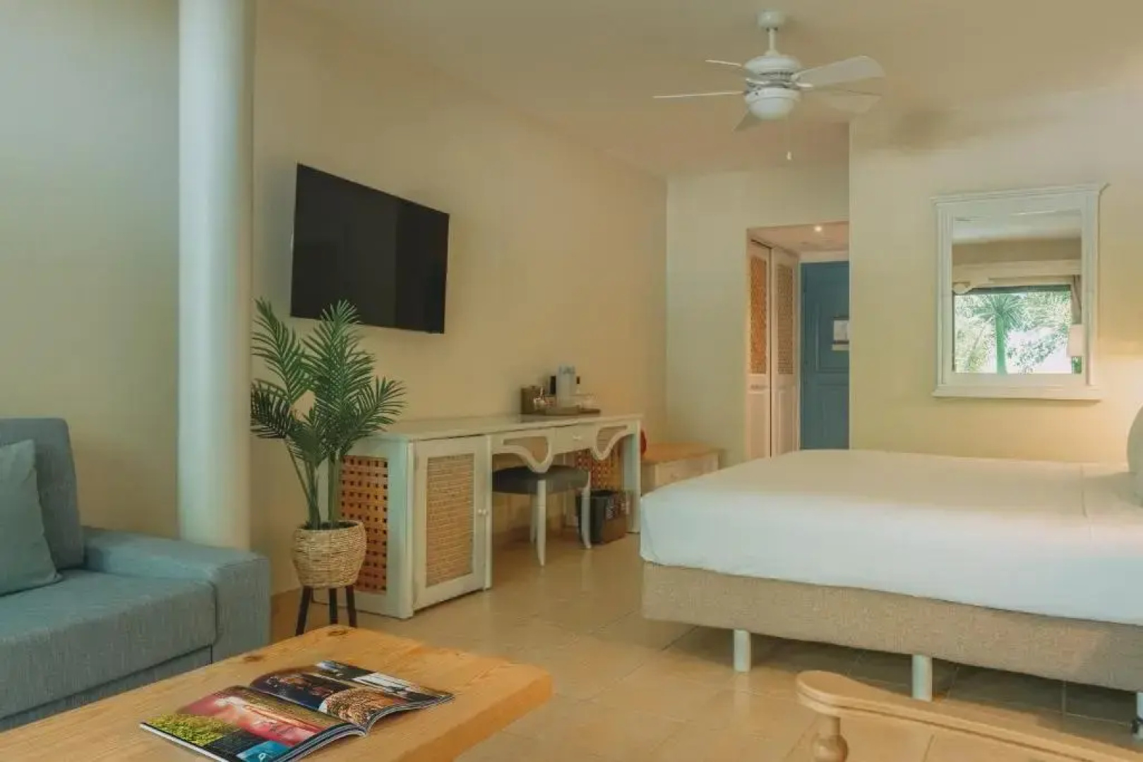 Iberostar Waves Costa Dorada - All Inclusive
