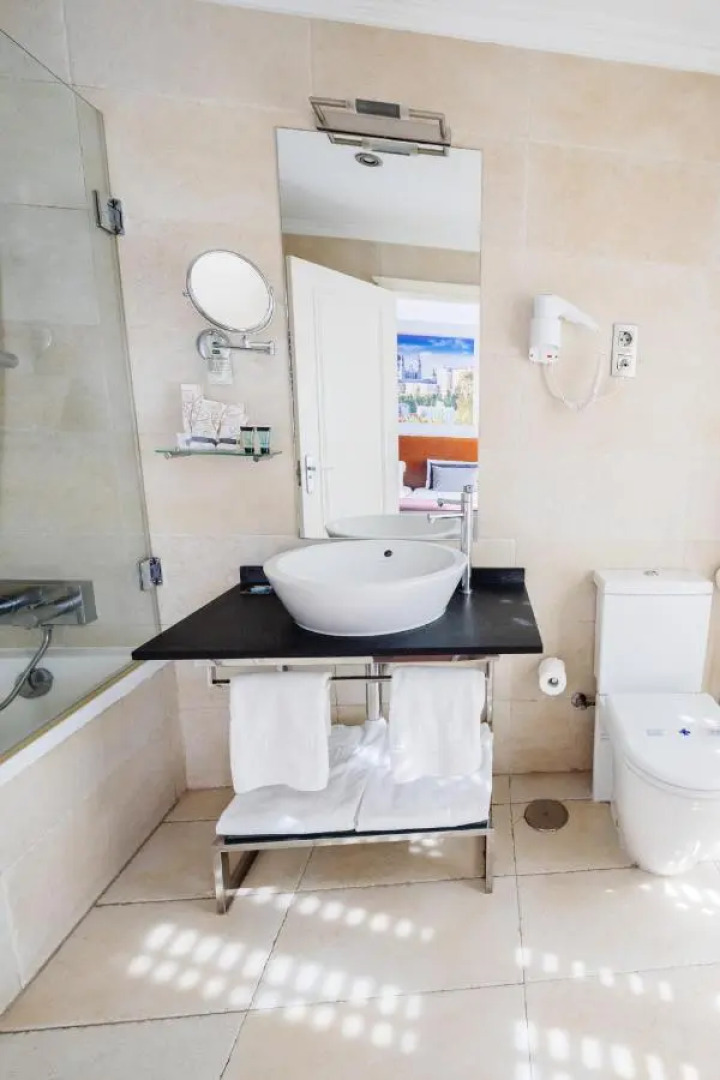 ITC Infantas By Soho Boutique hotel 